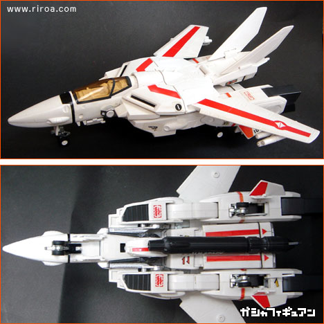 �n�C�R���v���[�g���f���@�o���L���[VF-1J